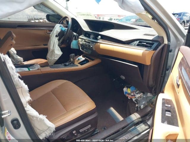 2017 LEXUS ES 350 5