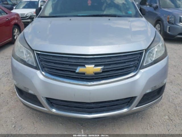 2017 CHEVROLET TRAVERSE LS 9