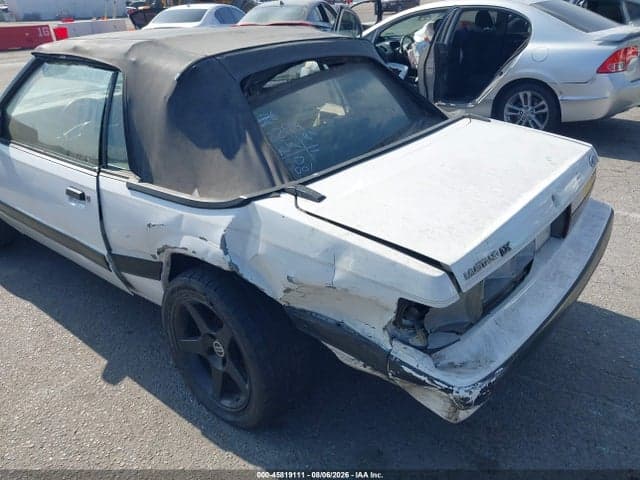 1985 FORD MUSTANG LX/GT 19