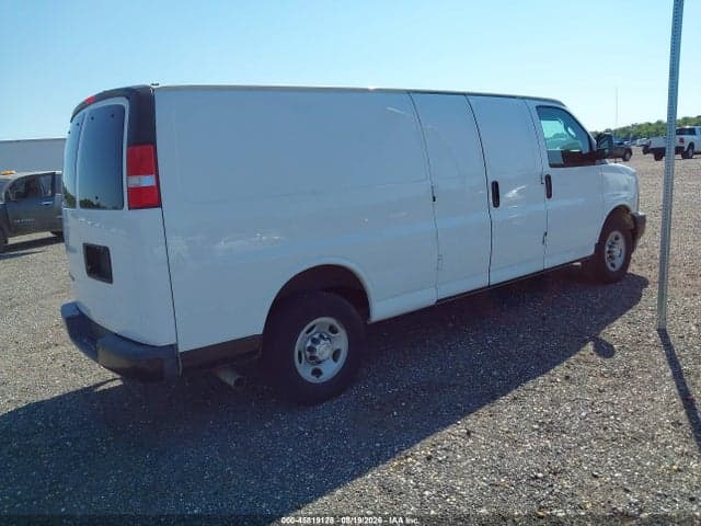 2017 CHEVROLET EXPRESS 3500 WORK VAN 4