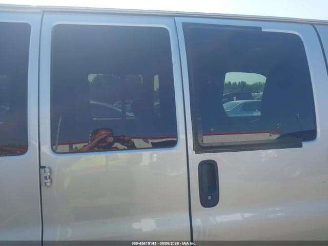 2019 CHEVROLET EXPRESS 3500 LS 8