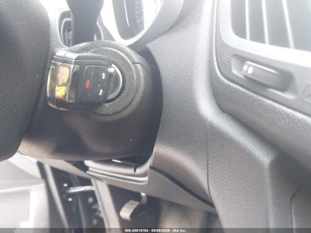 2017 CHEVROLET EQUINOX LS 11
