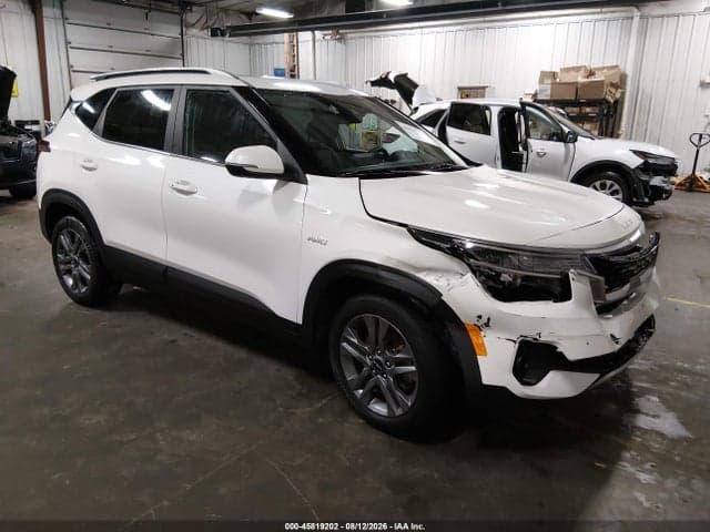 2023 KIA SELTOS S 1