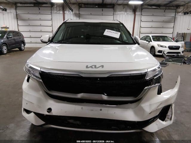 2023 KIA SELTOS S 6
