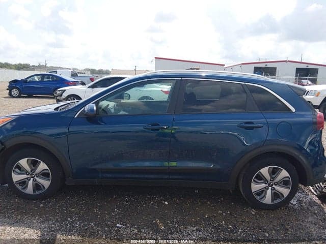 2019 KIA NIRO LX 15