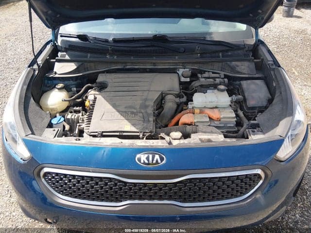 2019 KIA NIRO LX 10