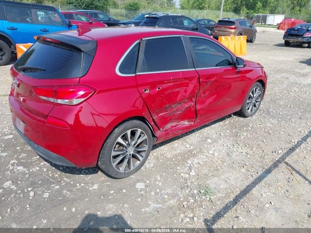 2019 HYUNDAI ELANTRA GT 4