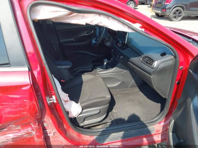 2019 HYUNDAI ELANTRA GT 5