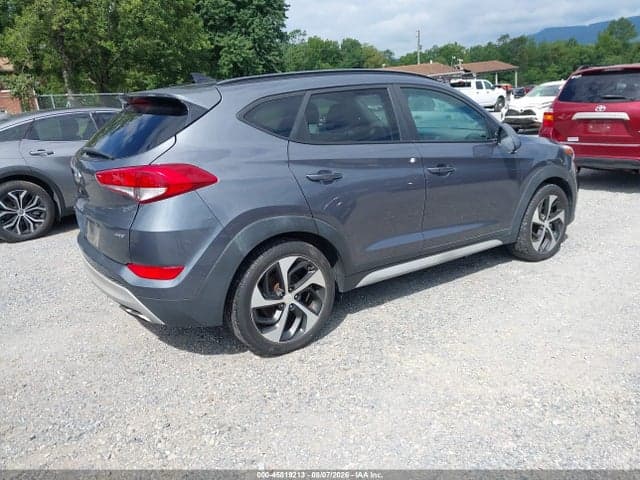 2018 HYUNDAI TUCSON VALUE 4