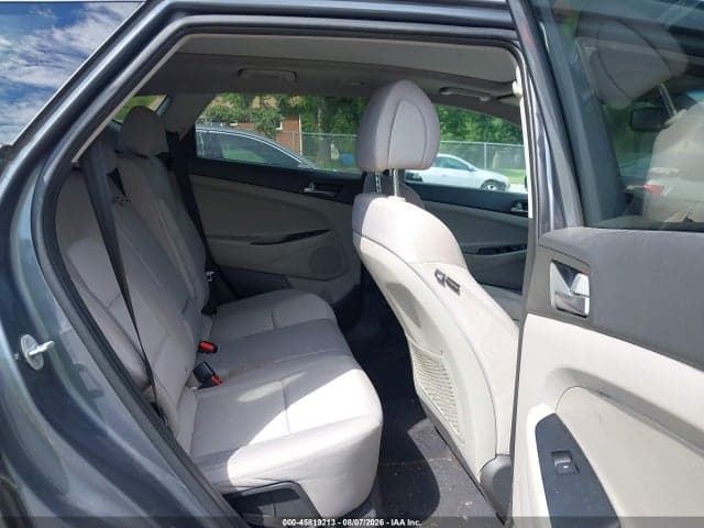 2018 HYUNDAI TUCSON VALUE 8