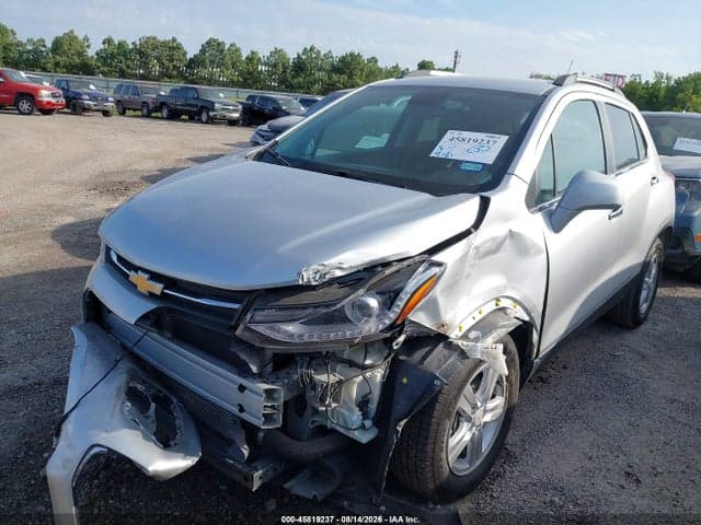 2018 CHEVROLET TRAX LT 2