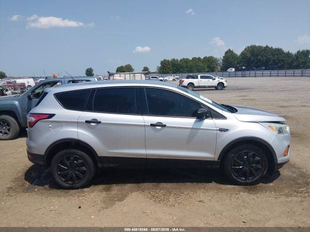 2017 FORD ESCAPE S 14