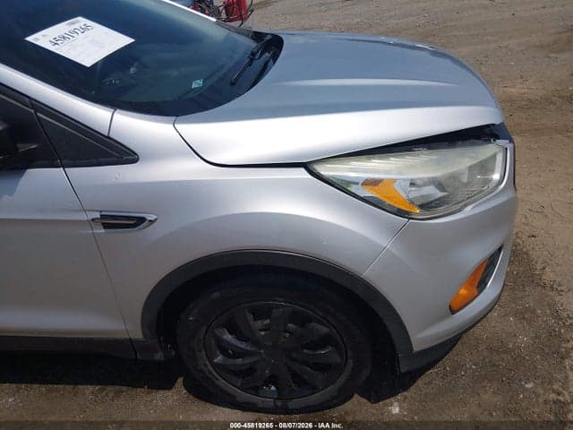 2017 FORD ESCAPE S 21