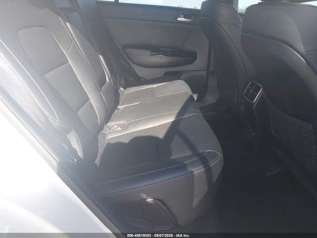 2018 KIA SPORTAGE EX 8
