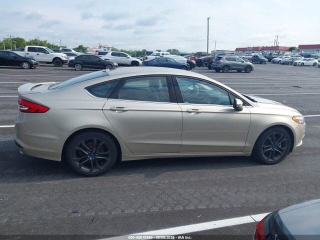 2018 FORD FUSION SE 13