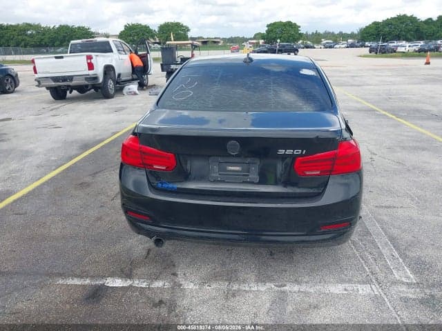 2018 BMW 320I 16