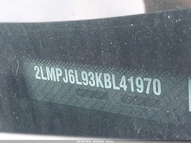 2019 LINCOLN NAUTILUS RESERVE 9