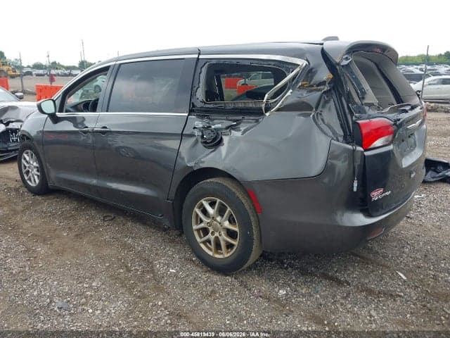 2017 CHRYSLER PACIFICA TOURING 3