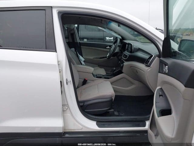 2019 HYUNDAI TUCSON SE 5