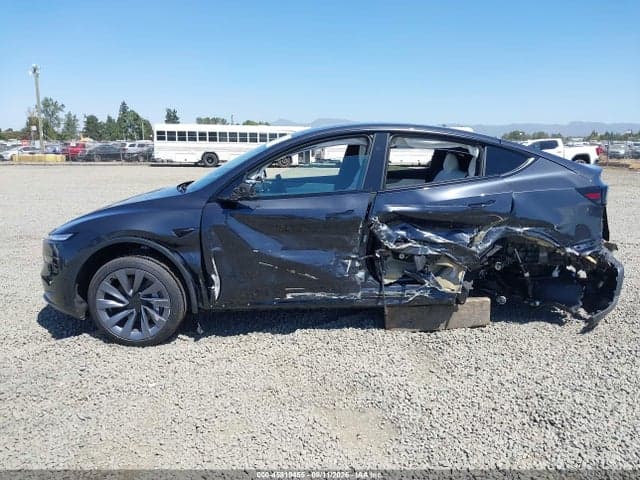 2026 TESLA MODEL Y ALL-WHEEL DRIVE/LONG RANGE LAUNCH SERIES/PREMIUM ALL-WHEEL DRIVE 15