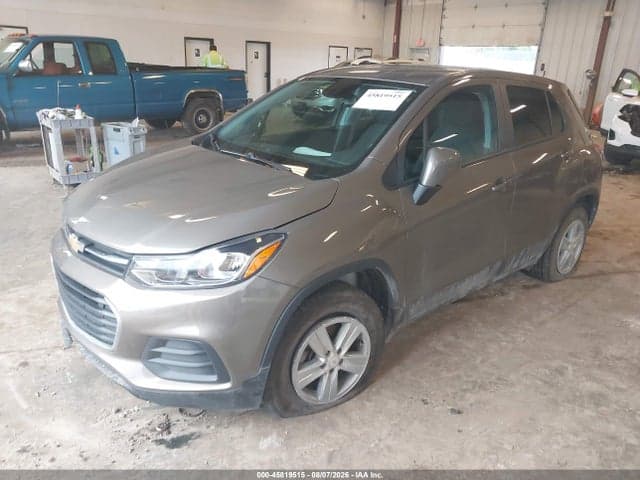2021 CHEVROLET TRAX AWD LS 2
