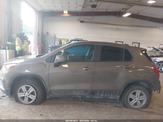 2021 CHEVROLET TRAX AWD LS 14