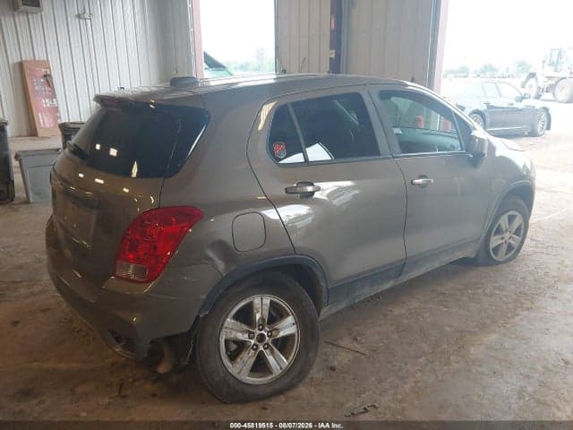 2021 CHEVROLET TRAX AWD LS 4