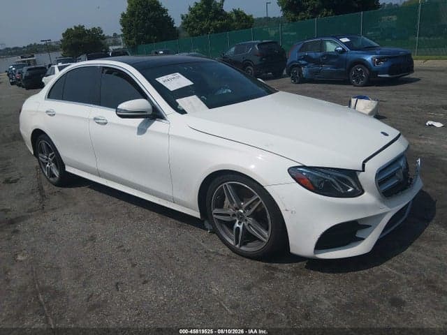 2018 MERCEDES-BENZ E 300 4MATIC 1