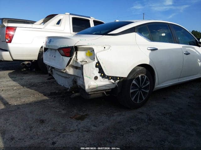 2020 NISSAN ALTIMA S FWD 17