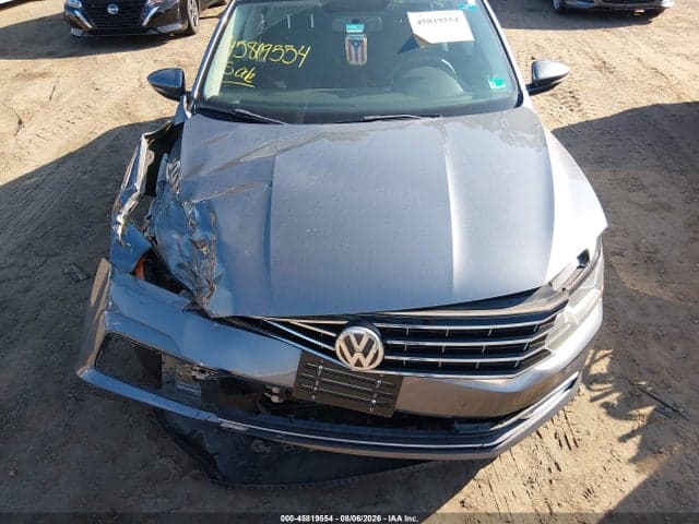 2017 VOLKSWAGEN PASSAT 1.8T S 10