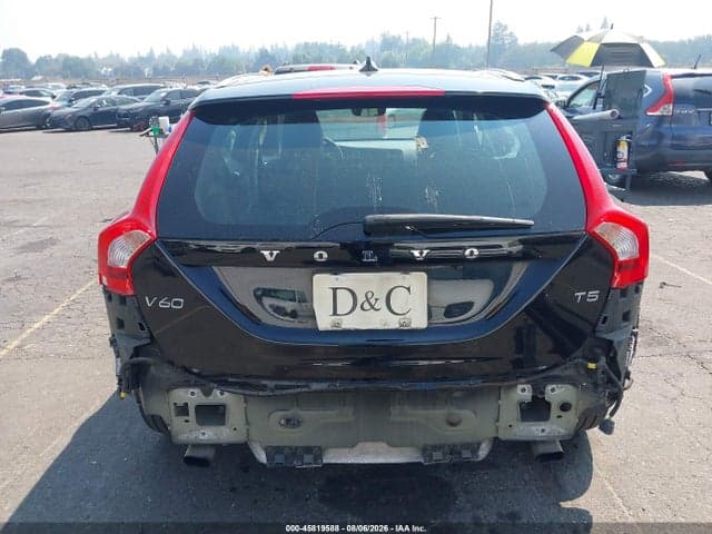 2017 VOLVO V60 T5 PREMIER 17