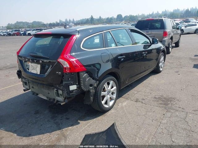 2017 VOLVO V60 T5 PREMIER 4