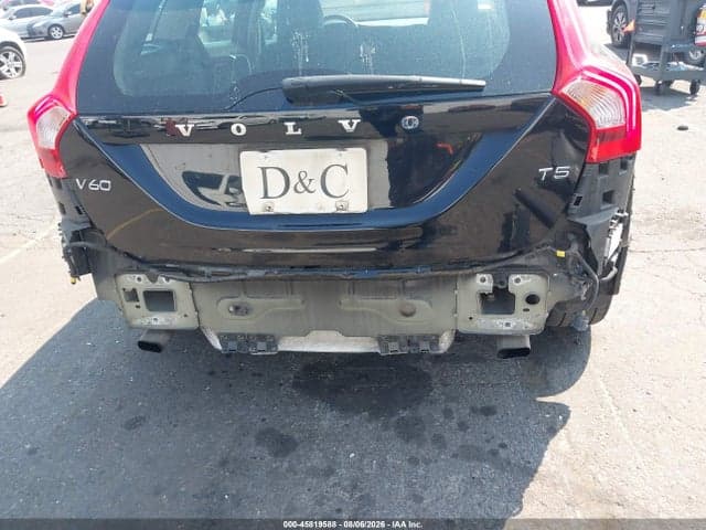 2017 VOLVO V60 T5 PREMIER 6