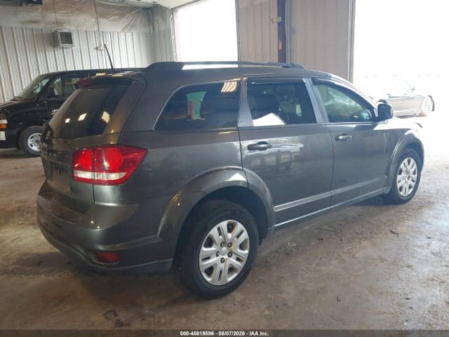 2019 DODGE JOURNEY SE 4