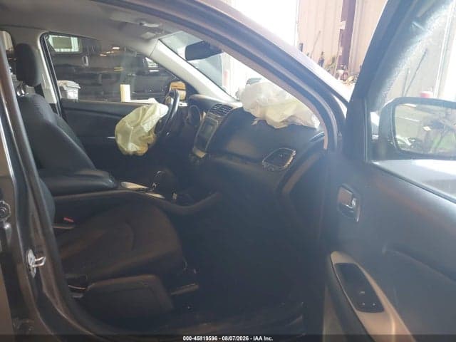 2019 DODGE JOURNEY SE 5