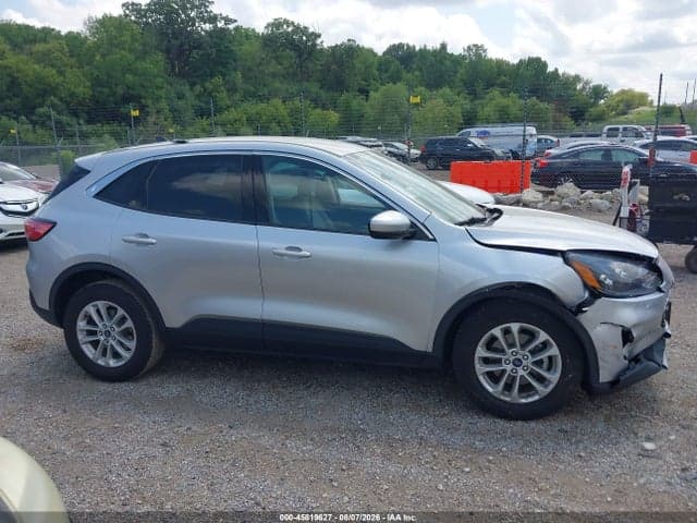 2020 FORD ESCAPE SE 13