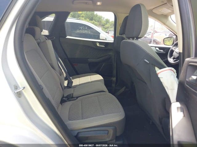 2020 FORD ESCAPE SE 8