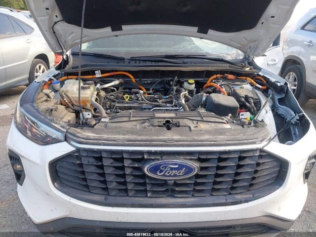 2023 FORD ESCAPE PHEV 10