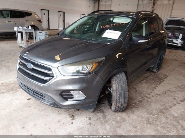 2017 FORD ESCAPE TITANIUM 2