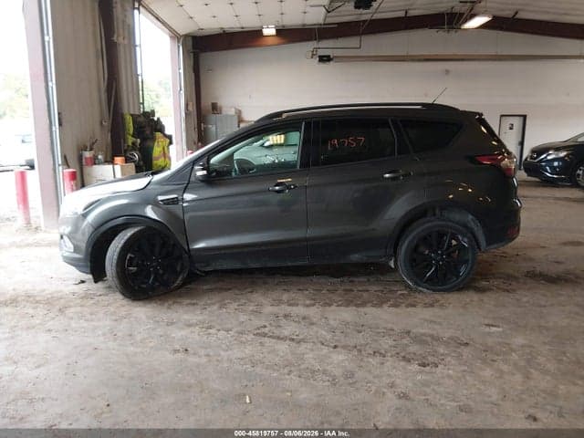 2017 FORD ESCAPE TITANIUM 13