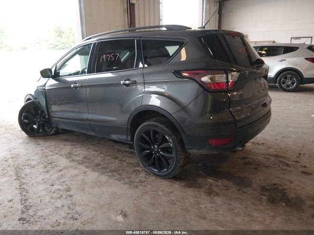 2017 FORD ESCAPE TITANIUM 3