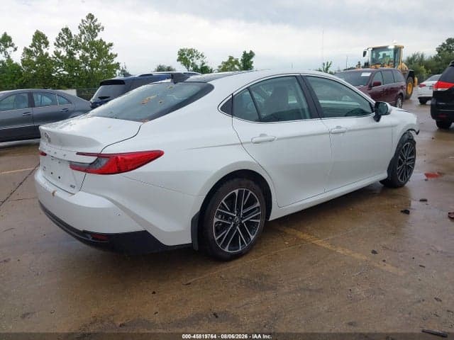 2025 TOYOTA CAMRY XLE 4
