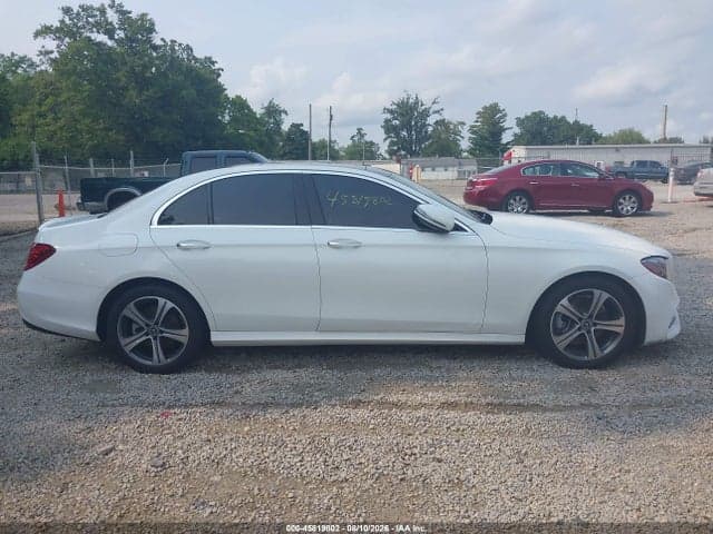 2019 MERCEDES-BENZ E 300 4MATIC 13