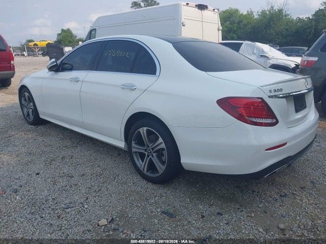 2019 MERCEDES-BENZ E 300 4MATIC 3