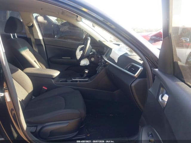 2019 KIA OPTIMA LX 5