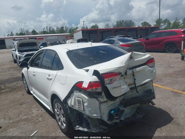 2020 TOYOTA COROLLA LE 17