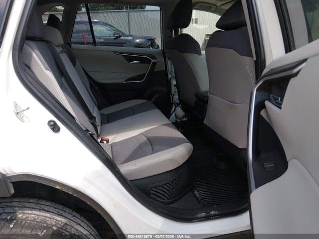 2025 TOYOTA RAV4 HYBRID XLE 8