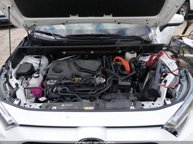 2025 TOYOTA RAV4 HYBRID XLE 10