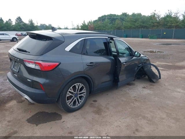 2020 FORD ESCAPE SEL 4