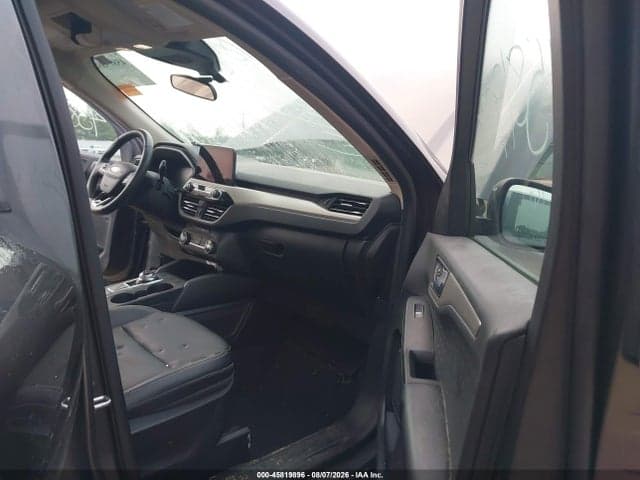 2020 FORD ESCAPE SEL 5